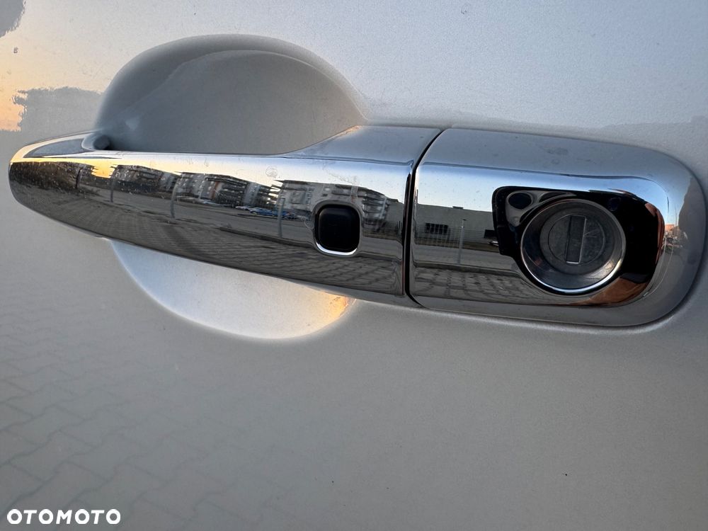 Mitsubishi L200 2.2 d DC Instyle Plus - 17