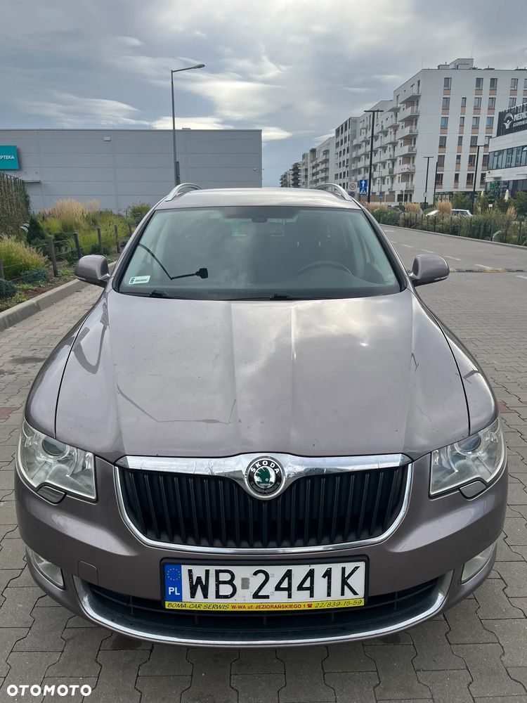 Skoda Superb 2.0 TDI Elegance - 2