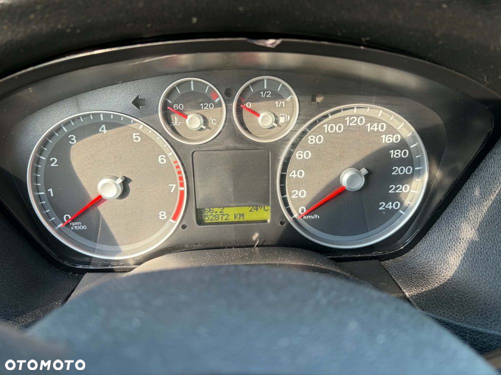 Ford Focus 2.0 Trend - 11