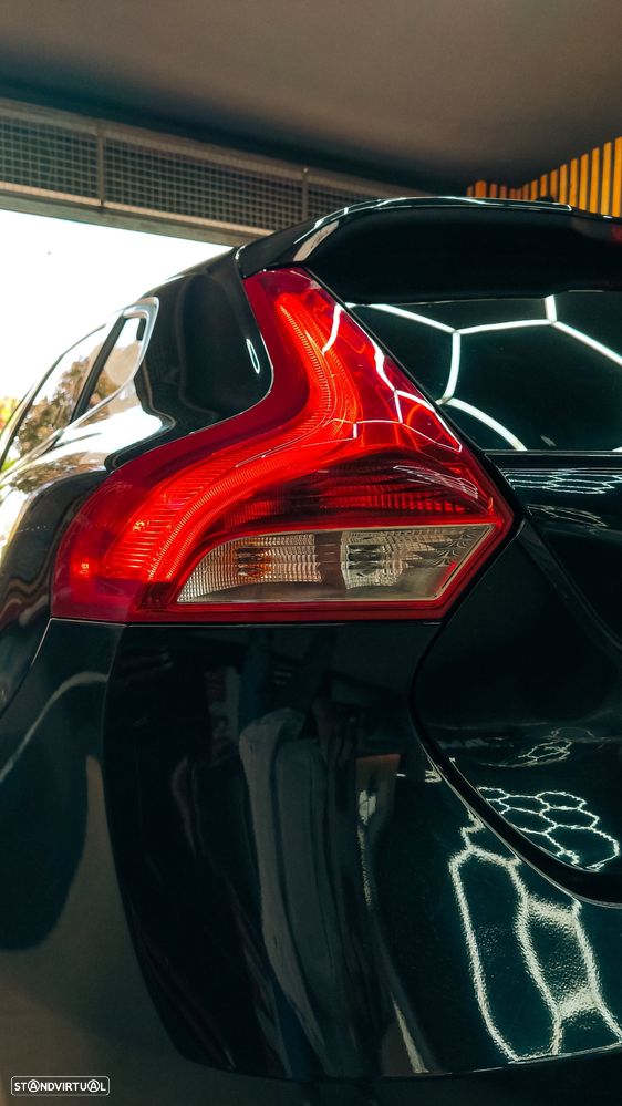 Volvo V40 D2 RDesign - 8