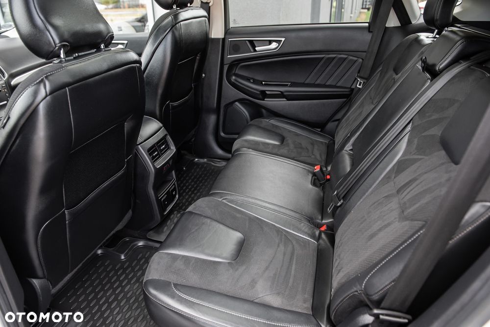 Ford Edge 2.0 TDCi Bi-Turbo 4x4 Sport - 28