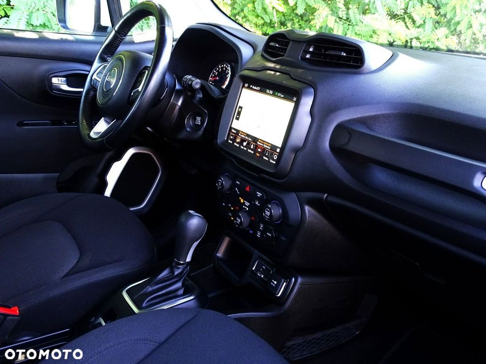Jeep Renegade - 17