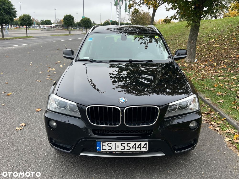 BMW X3 2011 photo 2