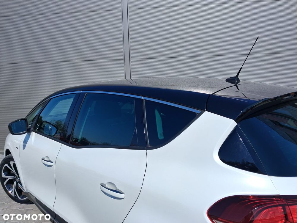 Renault Scenic TCe 140 GPF EDC BUSINESS EDITION - 8