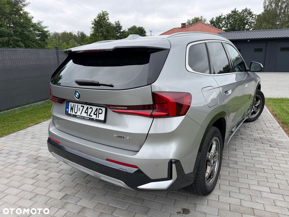 BMW X1 sDrive18i sport - 3