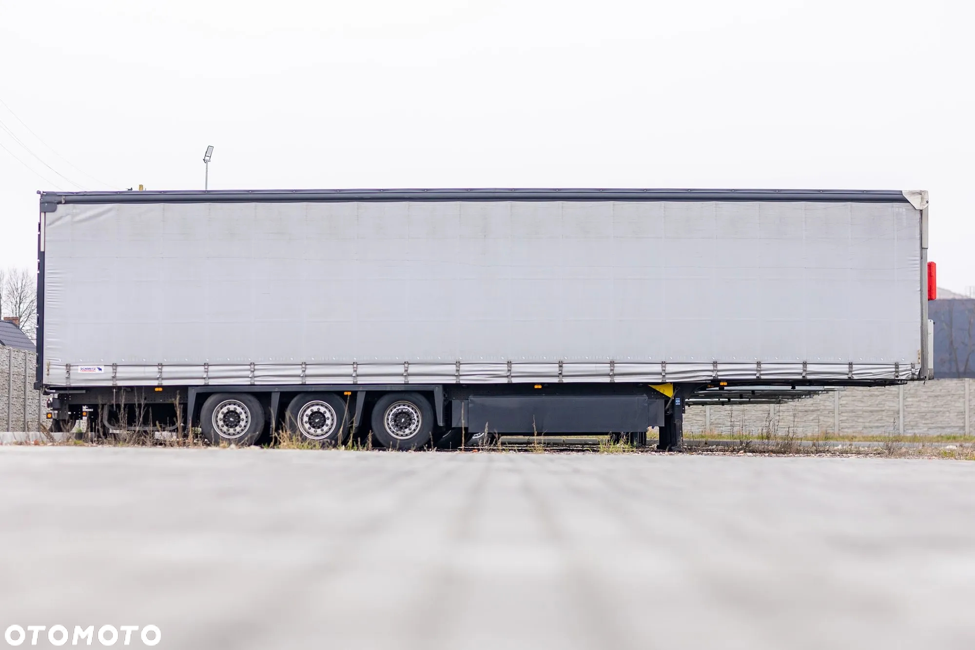 Schmitz Cargobull Varios - 3
