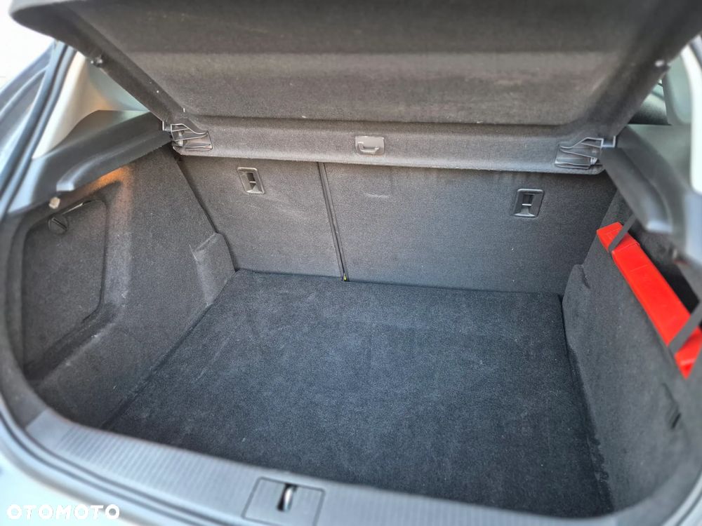 Opel Astra 1.4 Selection - 18