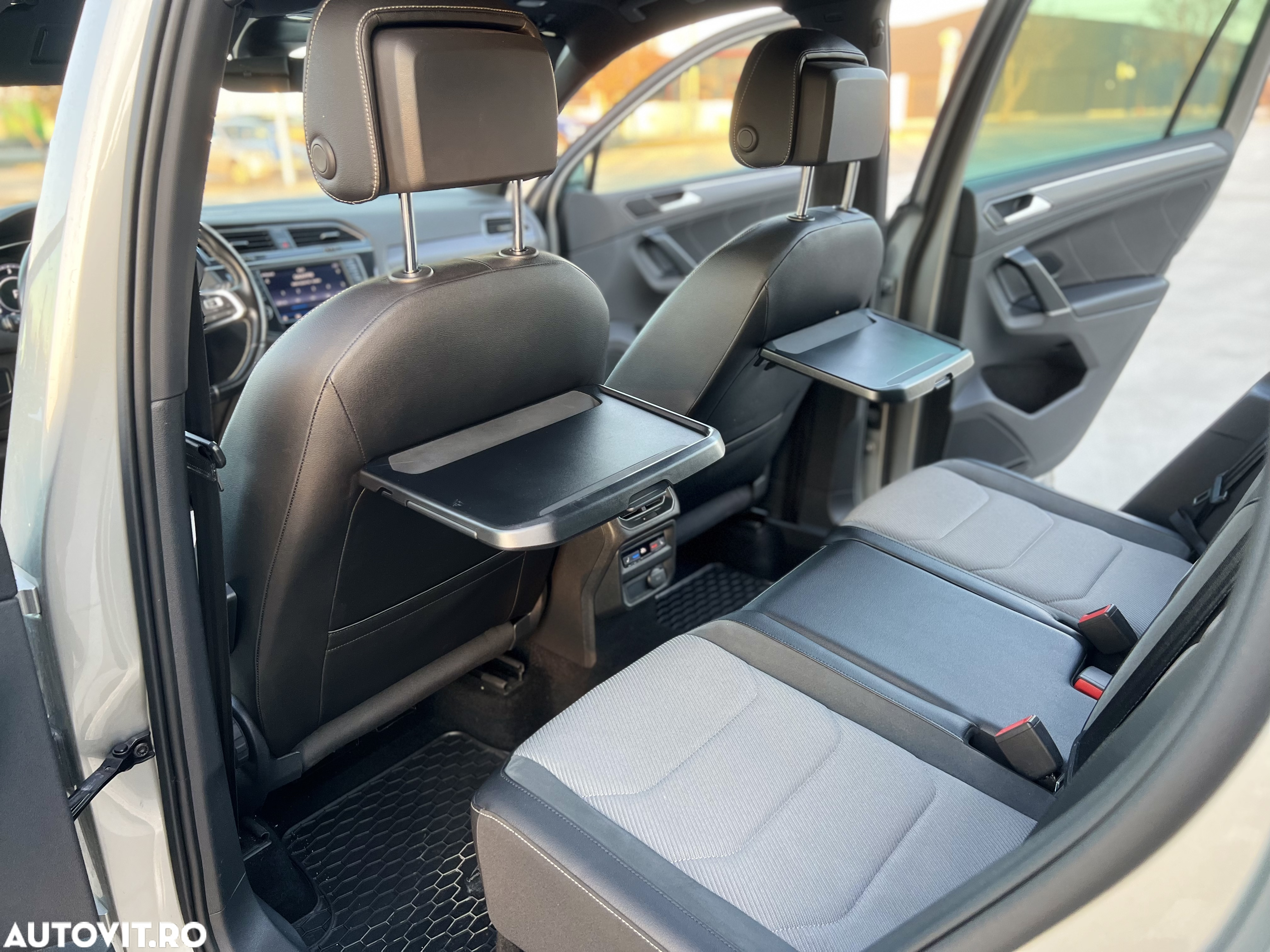 Volkswagen Tiguan - 23