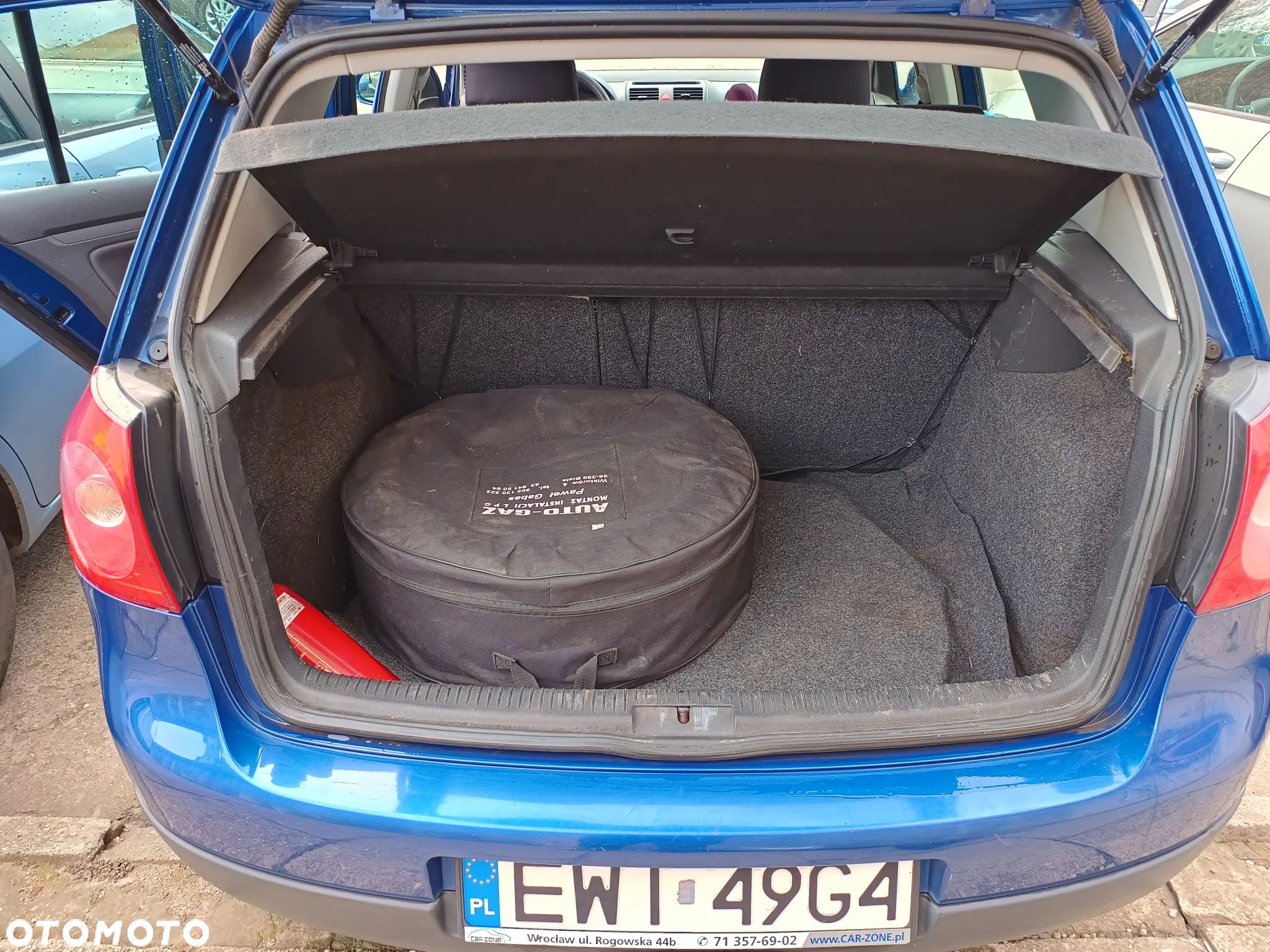 Volkswagen Golf - 11