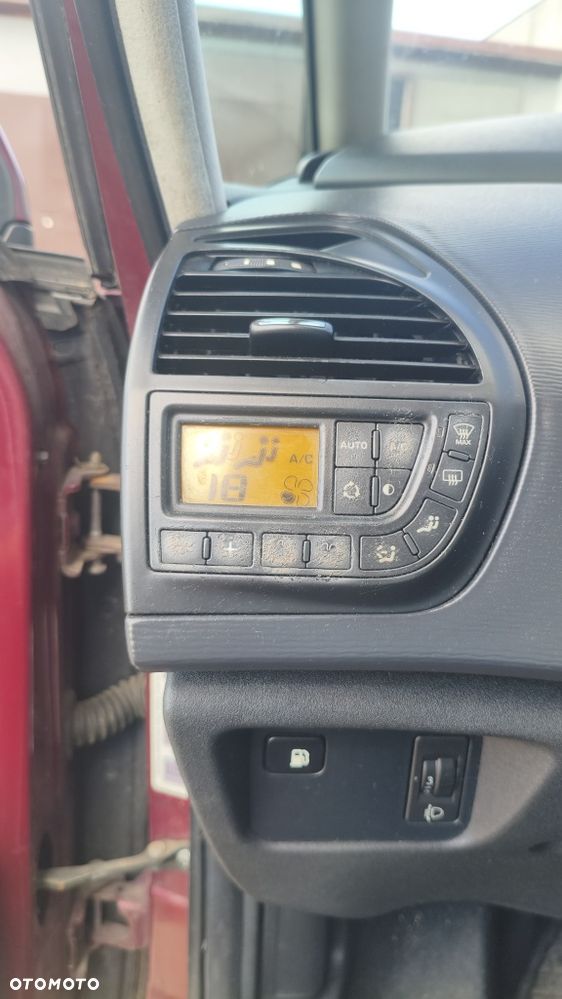 Citroën C4 Grand Picasso - 6