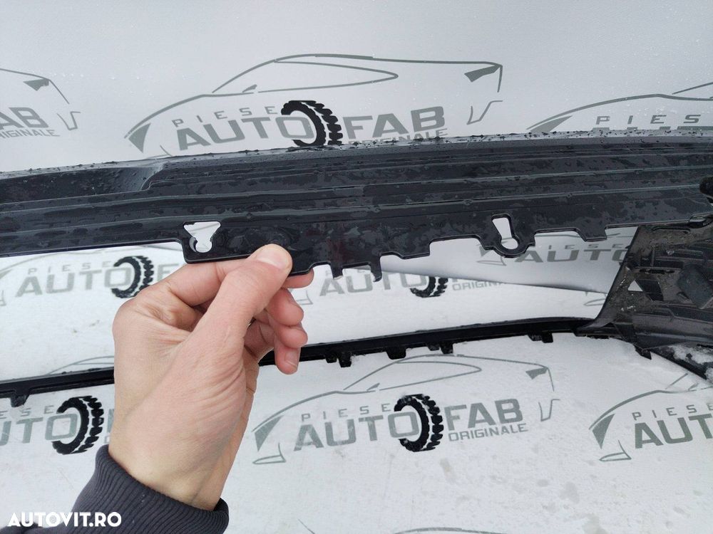 Bara fata Volkswagen Golf 8 Facelift an 2024-2025-2026 - 11