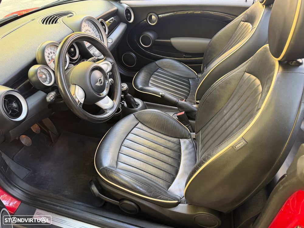 MINI Cabrio Cooper - 28