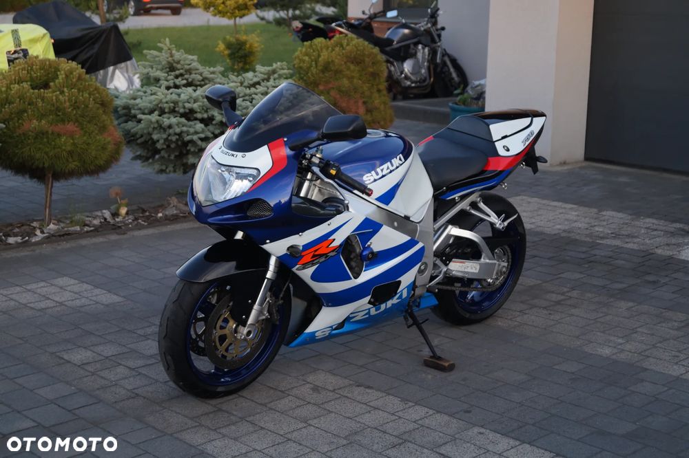 Suzuki GSX-R - 3