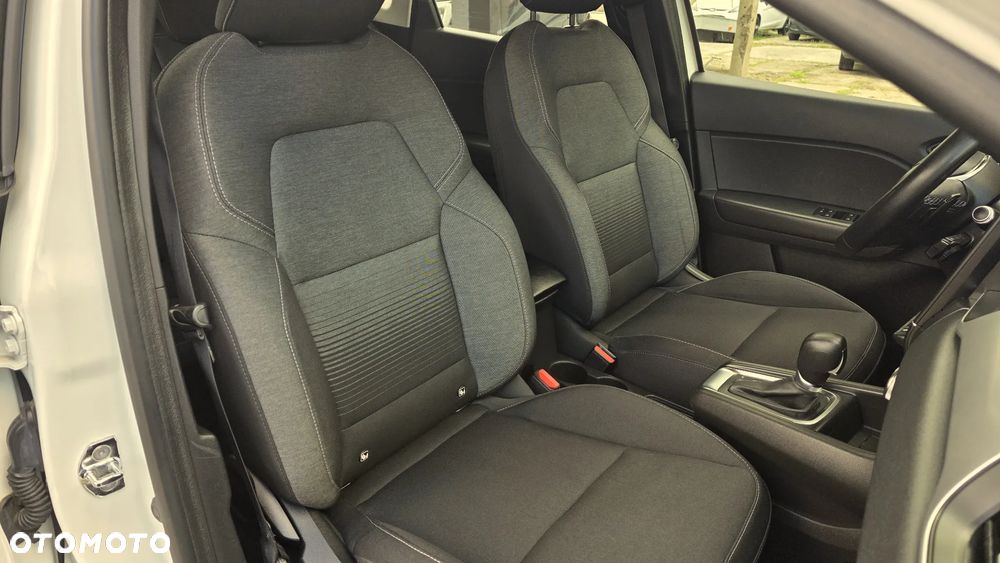 Renault Captur - 25