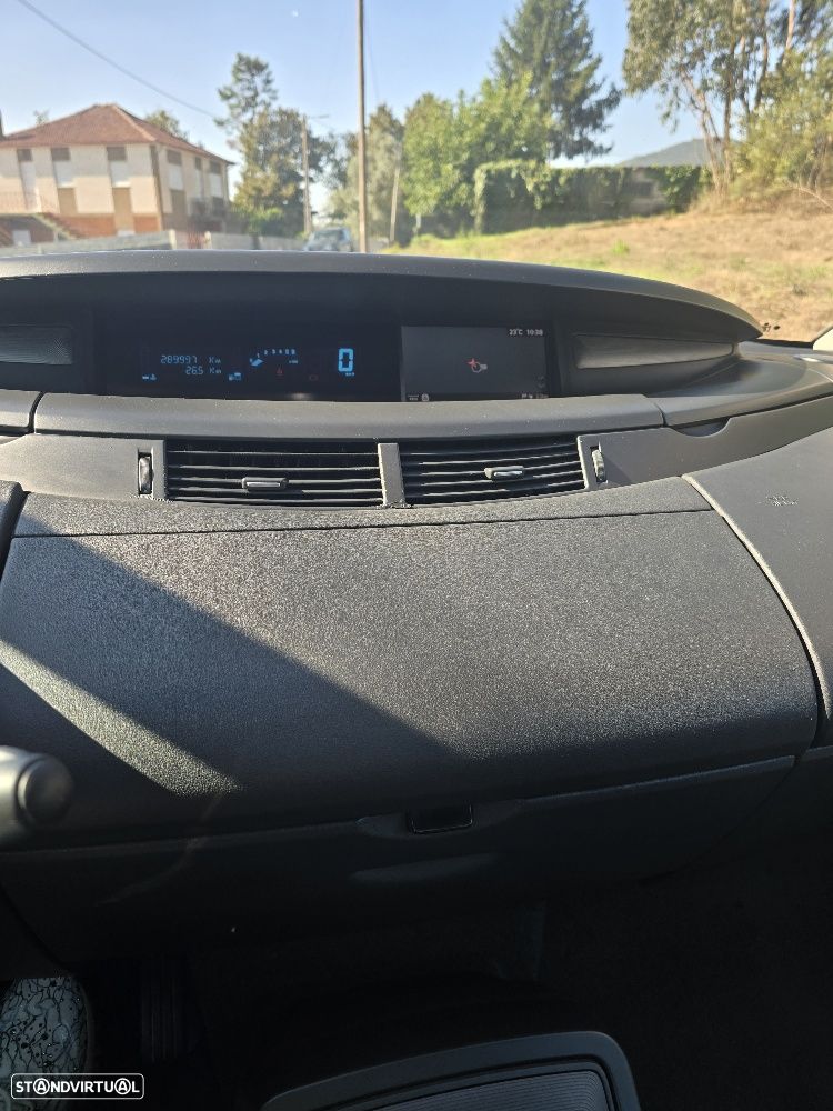 Renault Espace 2.0 dCi FAmily 7L - 9