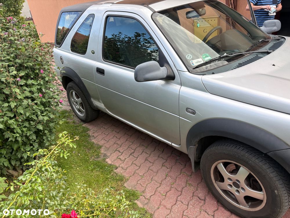 Land Rover Freelander 2.0 D - 6