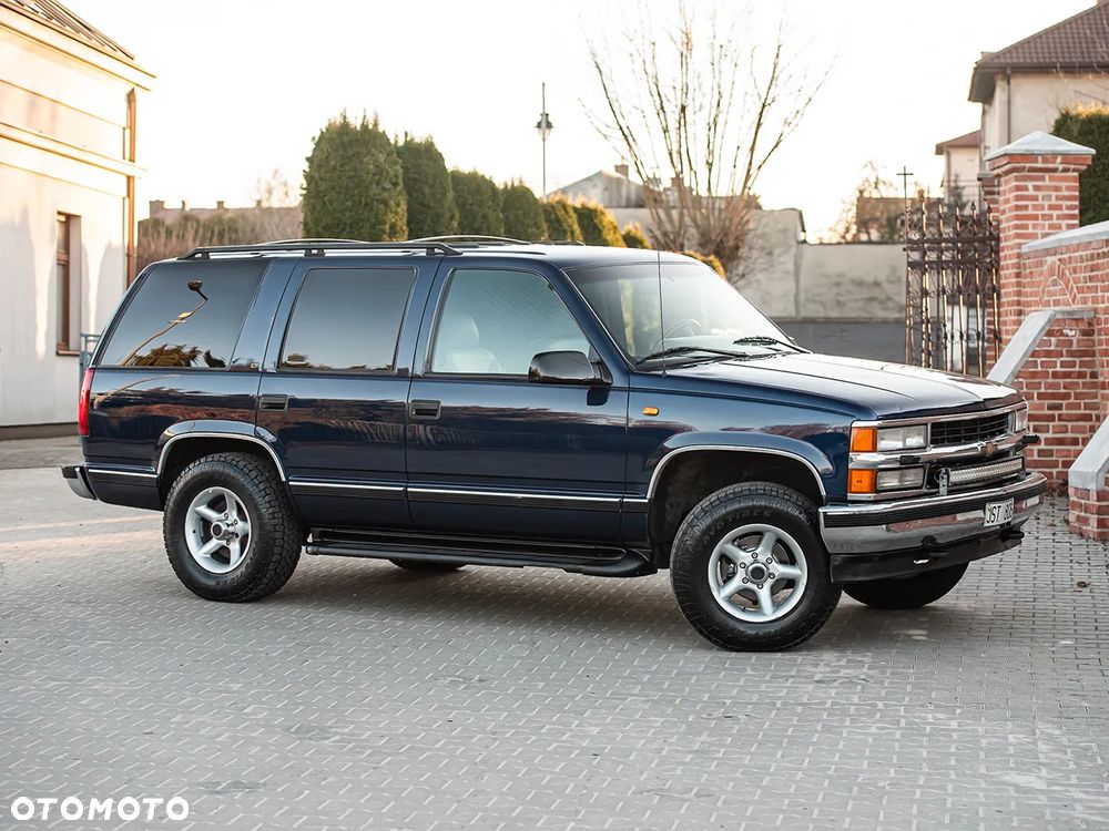 Chevrolet Tahoe LT Premium - 3
