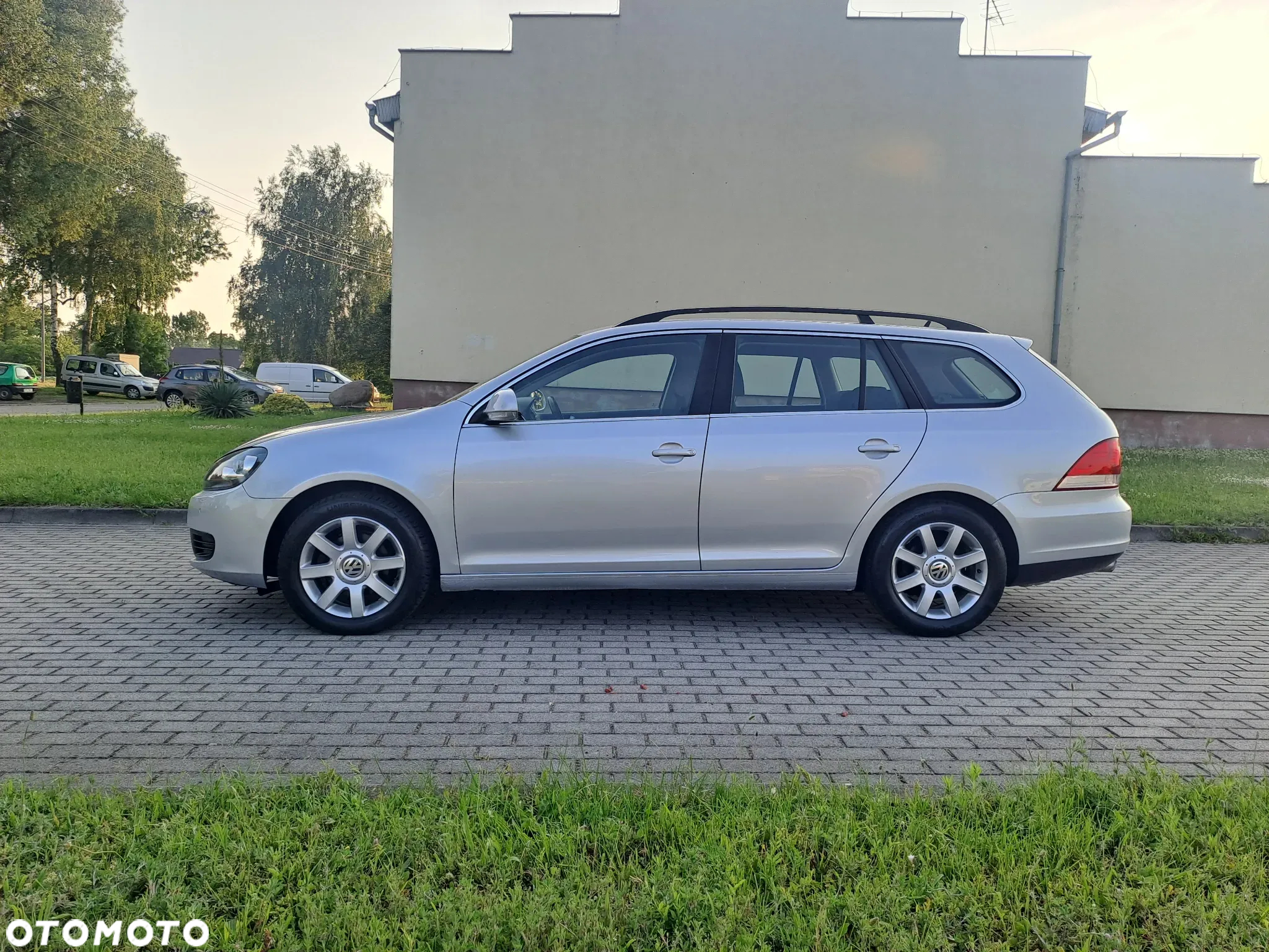 Volkswagen Golf 1.2 TSI BlueMotion Technology Comfortline - 8