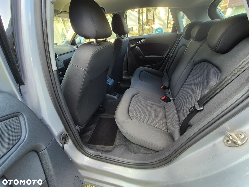 Audi A1 Sportback 1.6 TDI Ambition - 9