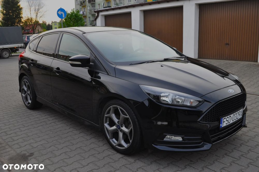 Ford Focus 2.0 EcoBoost ST - 3