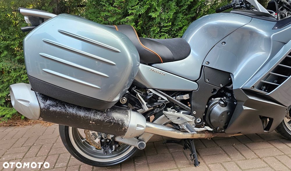 Kawasaki GTR - 5