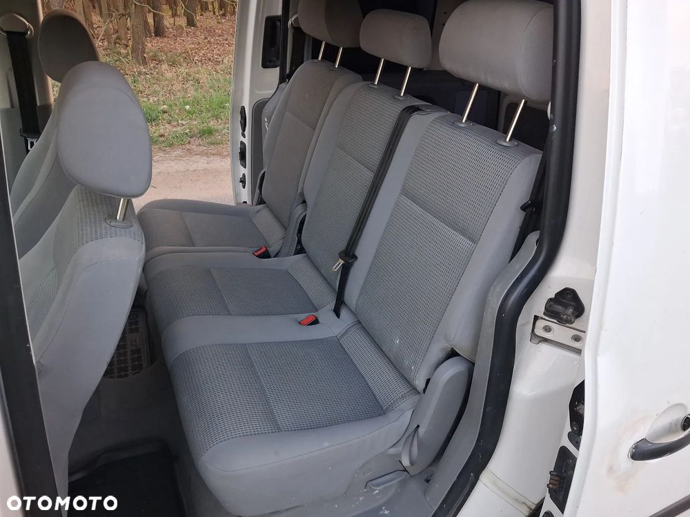Volkswagen Caddy - 9