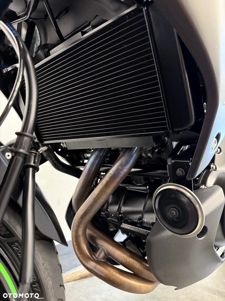 Kawasaki Versys 650 - 25