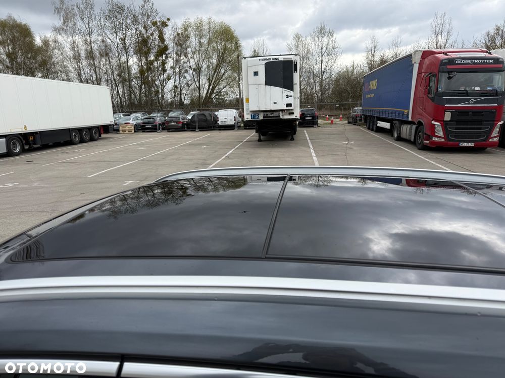 BMW X1 xDrive25i xLine sport - 17