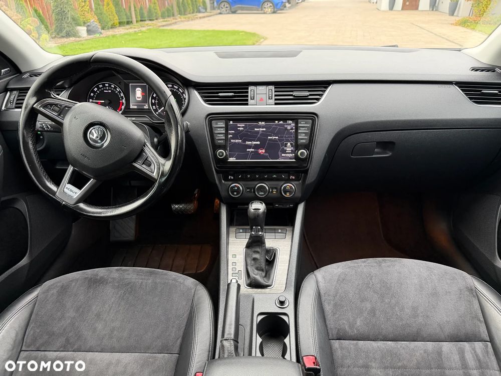 Skoda Octavia 2.0 TDI 4x4 DSG Scout - 19