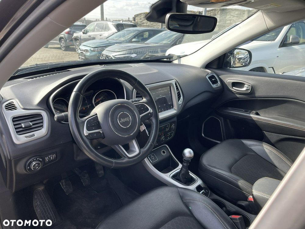 Jeep Compass 1.4 TMair Longitude FWD S&S - 6