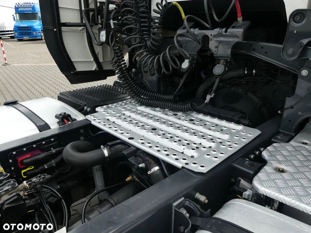 Scania R450 / EURO 6 / RETARDER / STANDARD / AUTOMAT / - 17