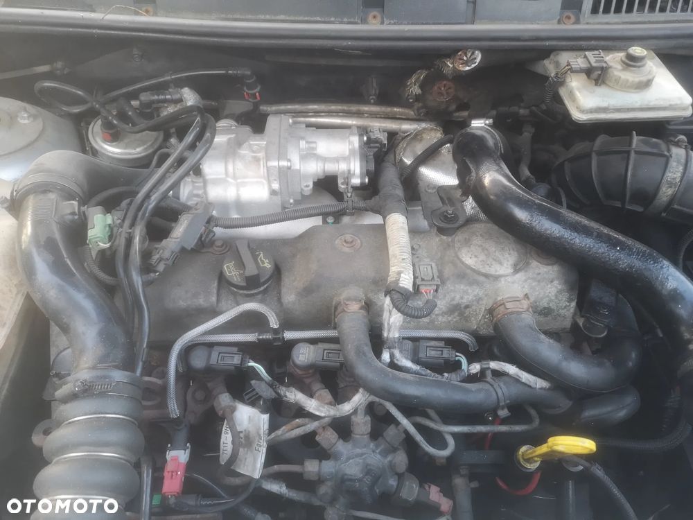Ford Tourneo Connect - 9