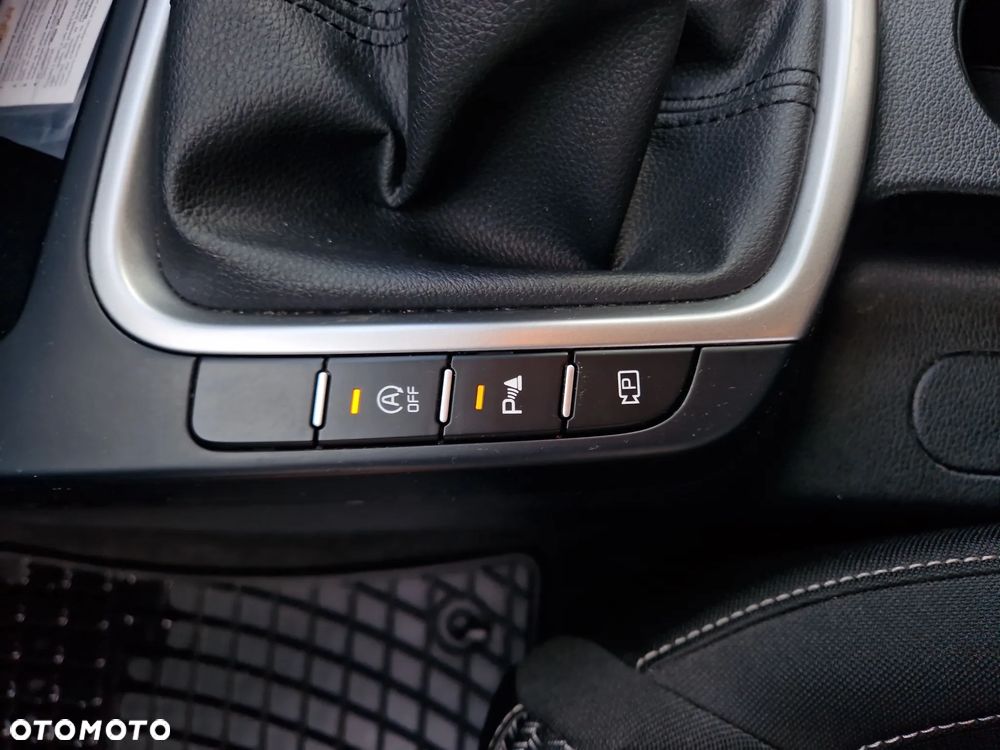 Kia Ceed 1.5 T-GDI M - 16