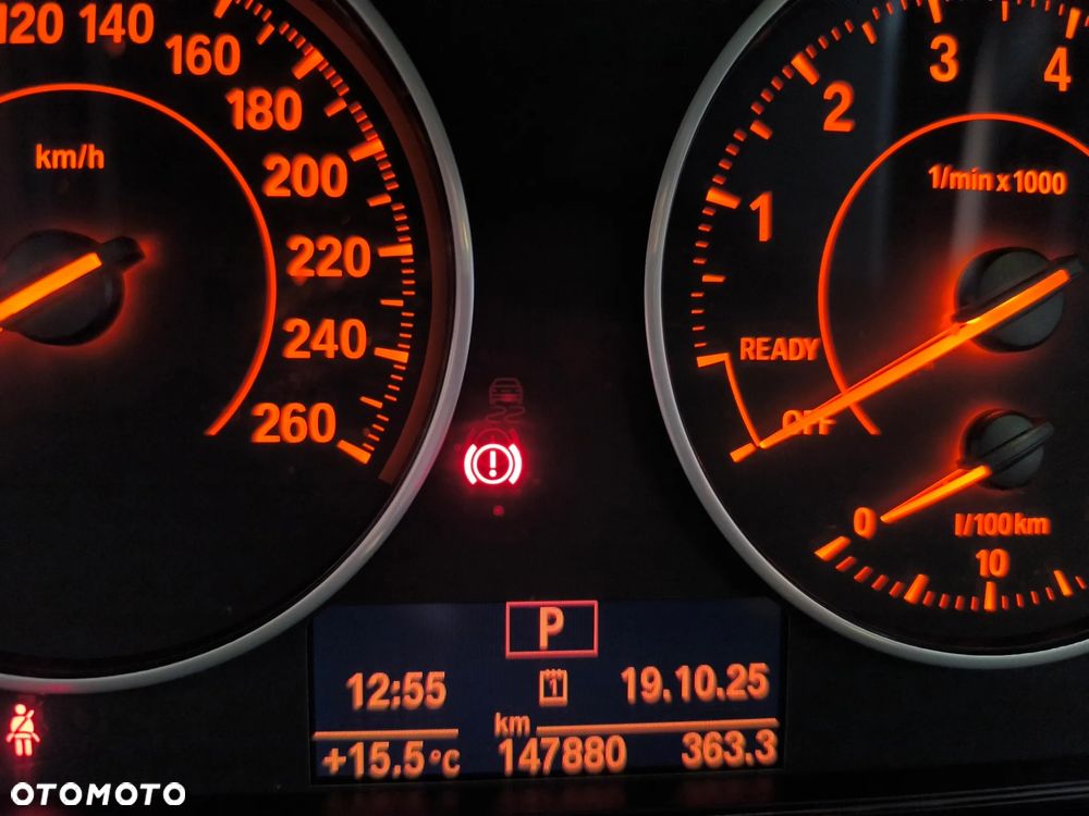 BMW Seria 3 318i - 8