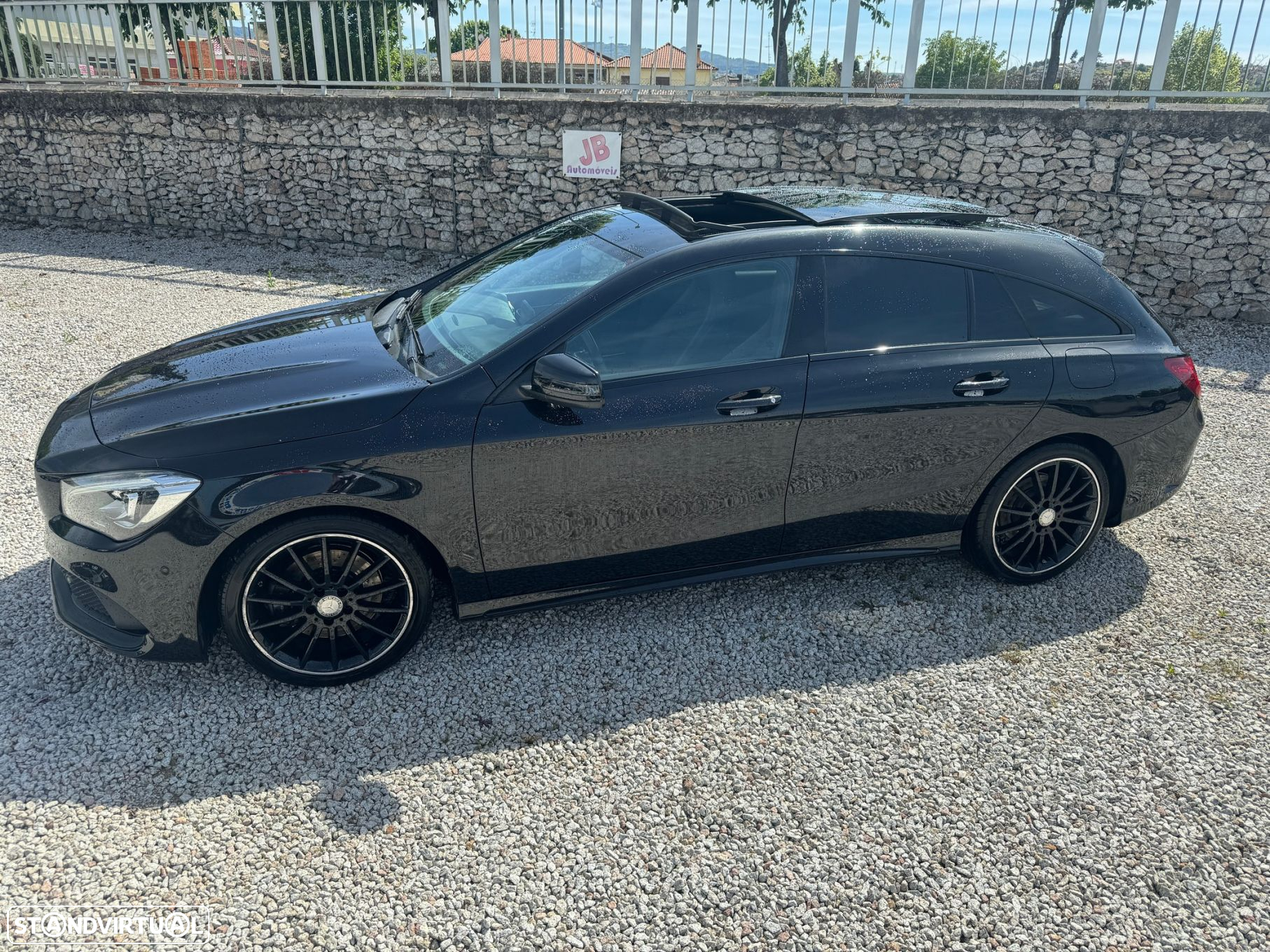 Mercedes-Benz CLA 220 d Shooting Brake AMG Line Aut. - 5