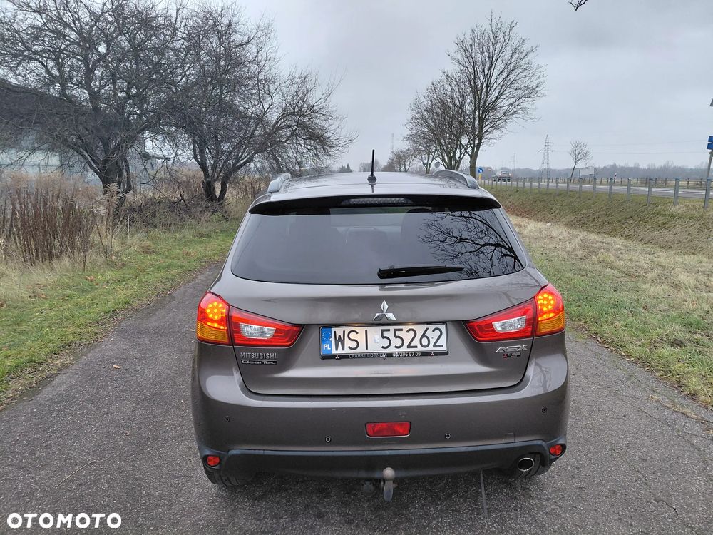 Mitsubishi ASX 1.8 DID Instyle NAVI AS&G - 9