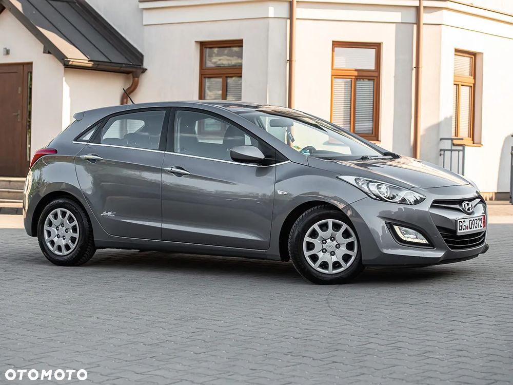 Hyundai i30 1.4 Trend - 28