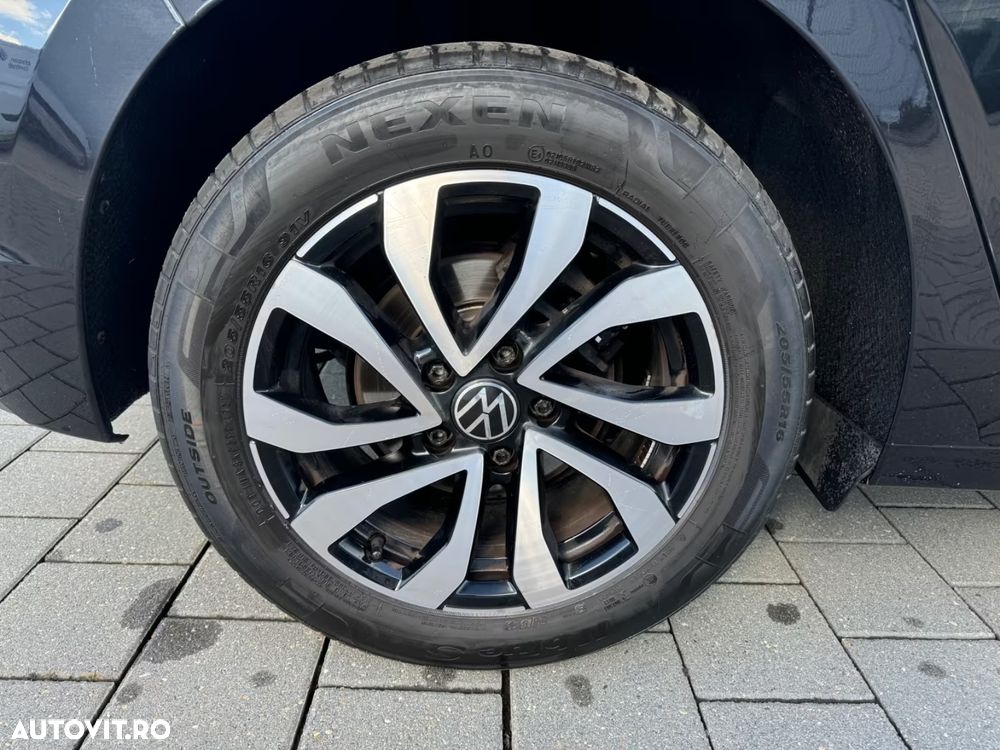 Volkswagen Golf 2.0 TDI Comfortline - 14