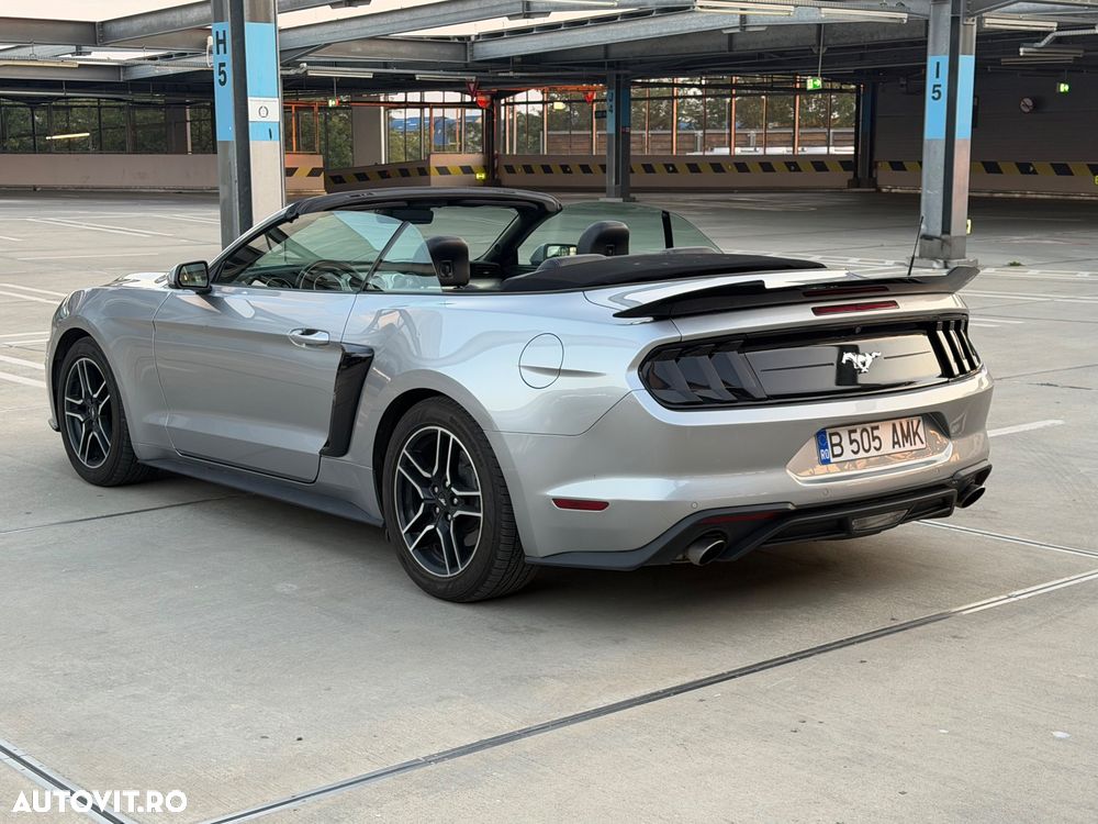 Ford Mustang 2.3 EcoBoost Aut. - 5