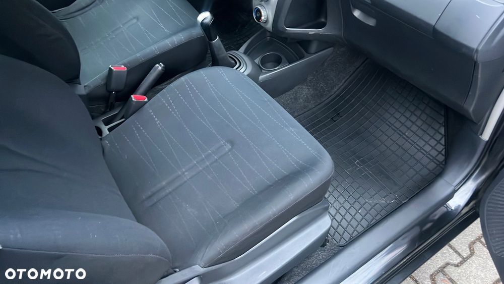 Toyota Yaris 1.0 VVT-i Style - 15