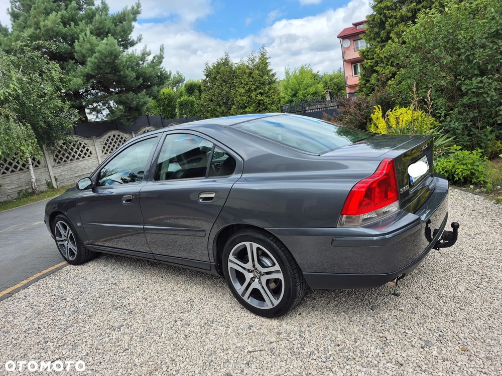 Volvo S60 2.4 Momentum - 11