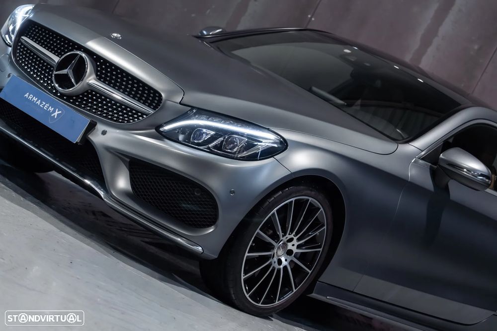 Mercedes-Benz C 300 7G-TRONIC AMG Line - 2