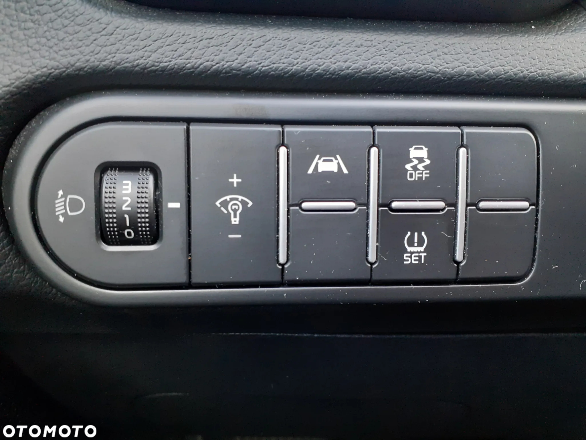 Kia XCeed 1.5 T-GDI M DCT - 16