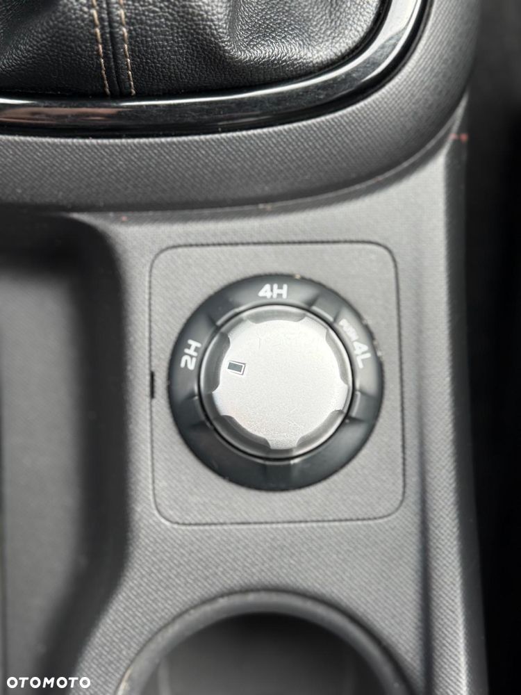 Isuzu D-Max 1.9 DC Shiro - 16