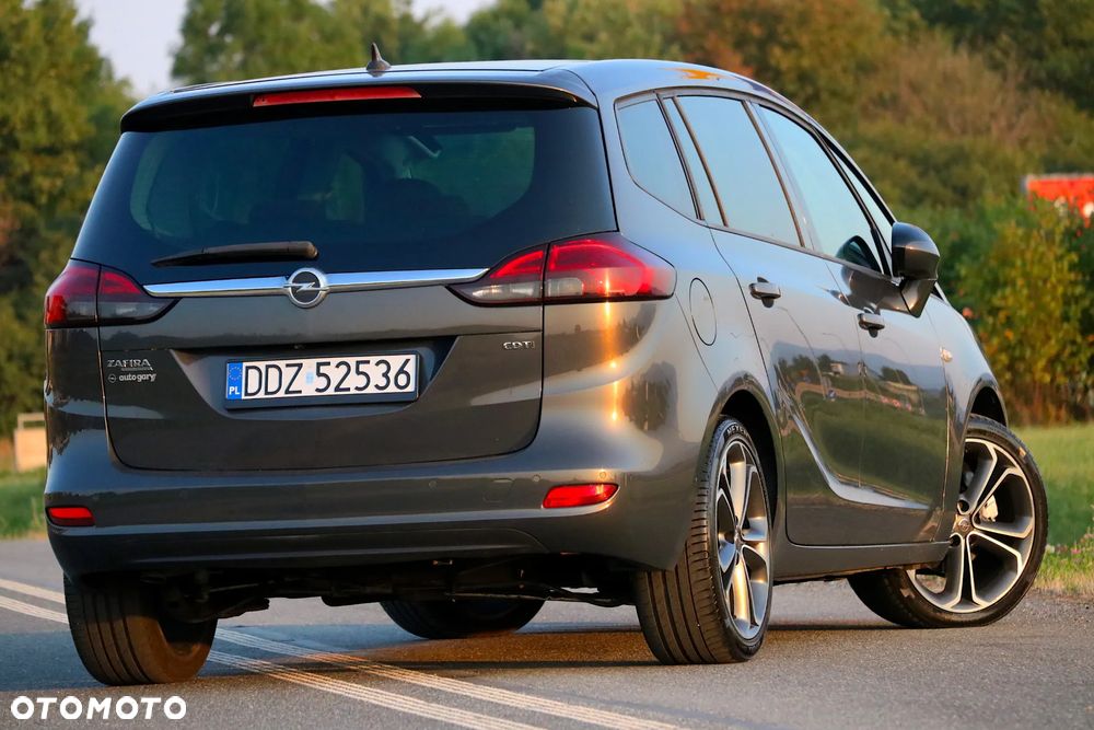 Opel Zafira 1.9 CDTI Cosmo - 27