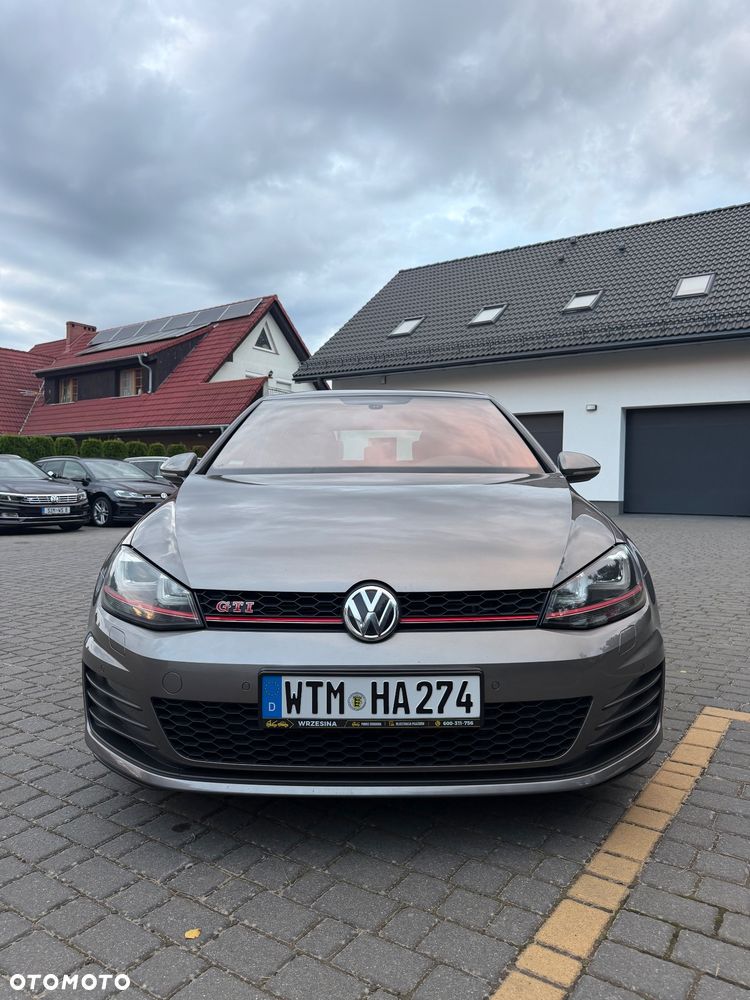 Volkswagen Golf 2.0 TSI BMT GTI Performance DSG - 4