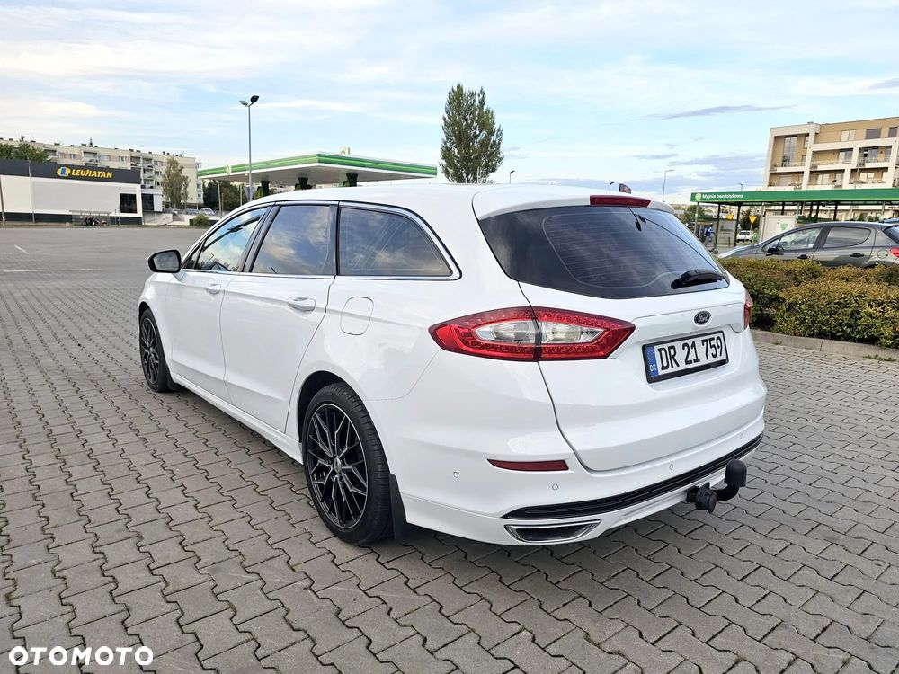 Ford Mondeo 2.0 TDCi Titanium PowerShift - 17