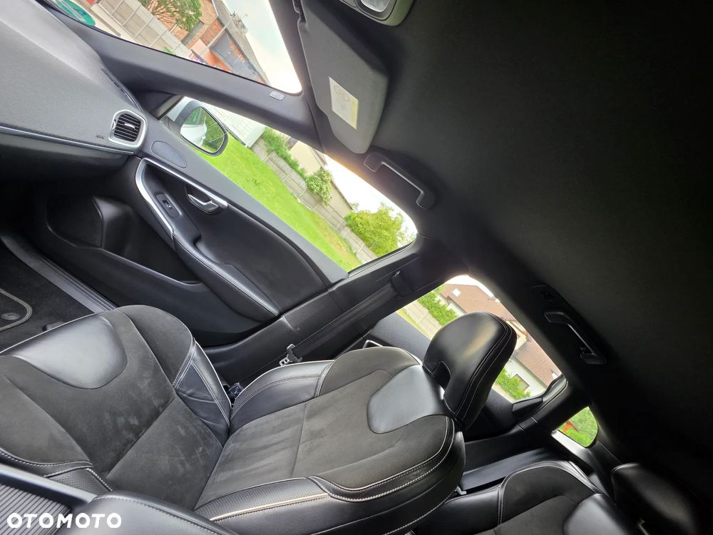 Volvo V40 D4 RDesign - 24
