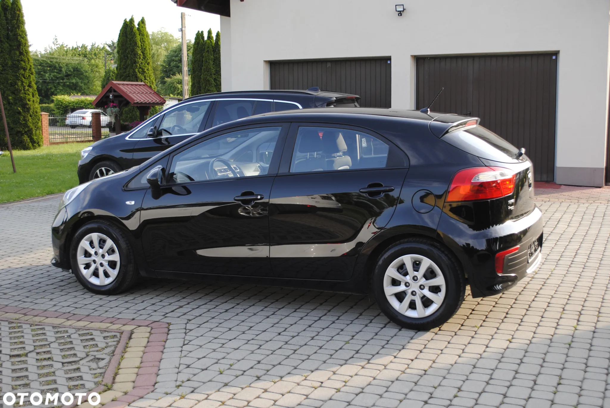 Kia Rio - 11
