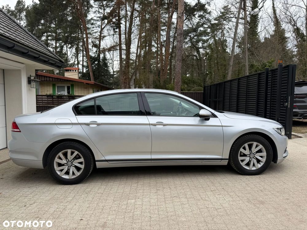 Volkswagen Passat 2.0 TDI BMT Comfortline - 6